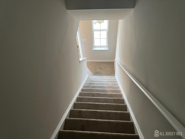 Building Photo - 309 Mazzeo Dr