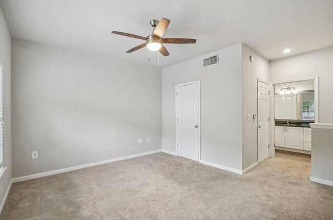 Building Photo - 405 Philip Blvd