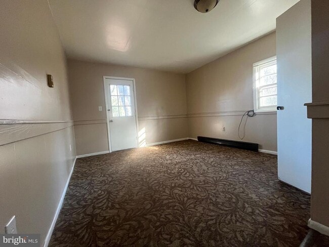 Building Photo - 1298 Black Gap Rd