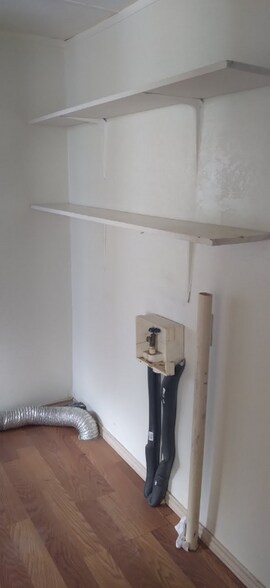 Building Photo - 673 Avenue G