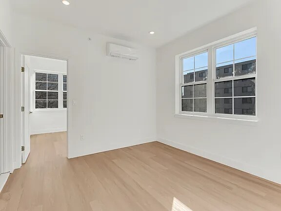 Building Photo - 3517 N 16th St