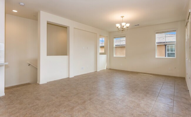 Building Photo - Village at Los Carneros 3 bed/ 2 bath Condo with 2-car garage and AC!