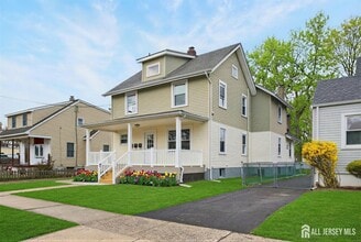 Building Photo - 119 Vogel Pl