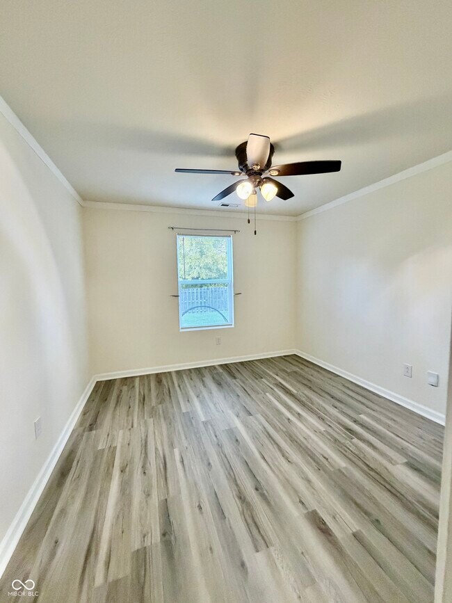 Building Photo - 7952 Bombay Ln