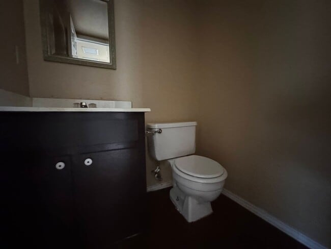 Building Photo - 4806 Greenlee Dr