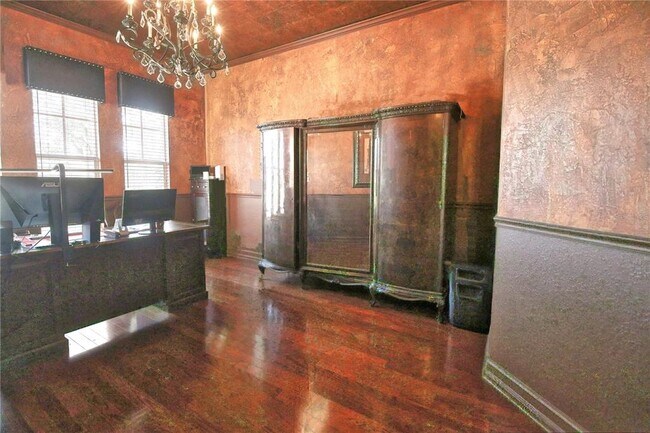 Building Photo - 110 Portofino Dr