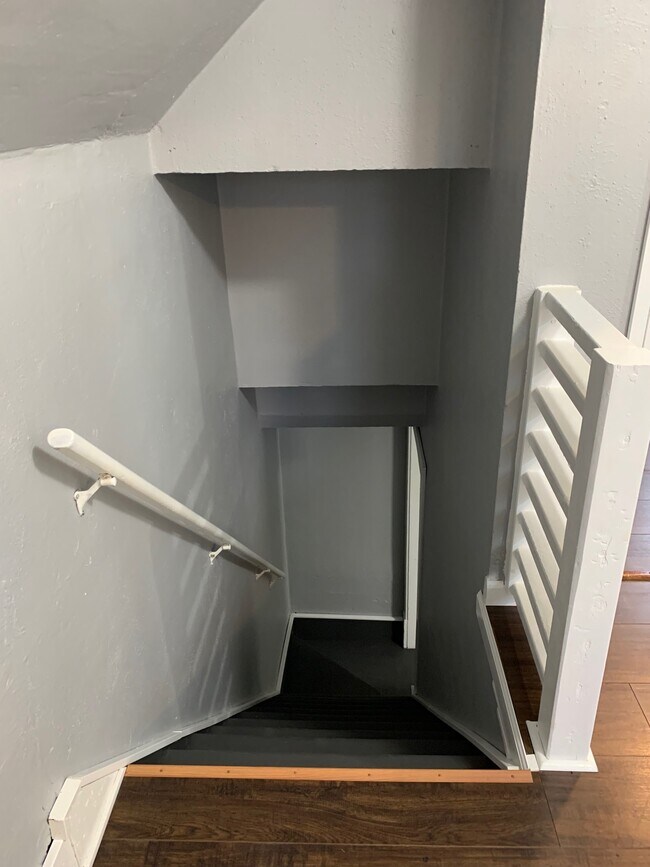 Stairs - 409 State St E