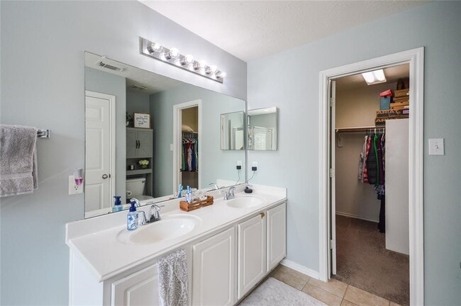 Building Photo - 17639 Olympic Park Ln