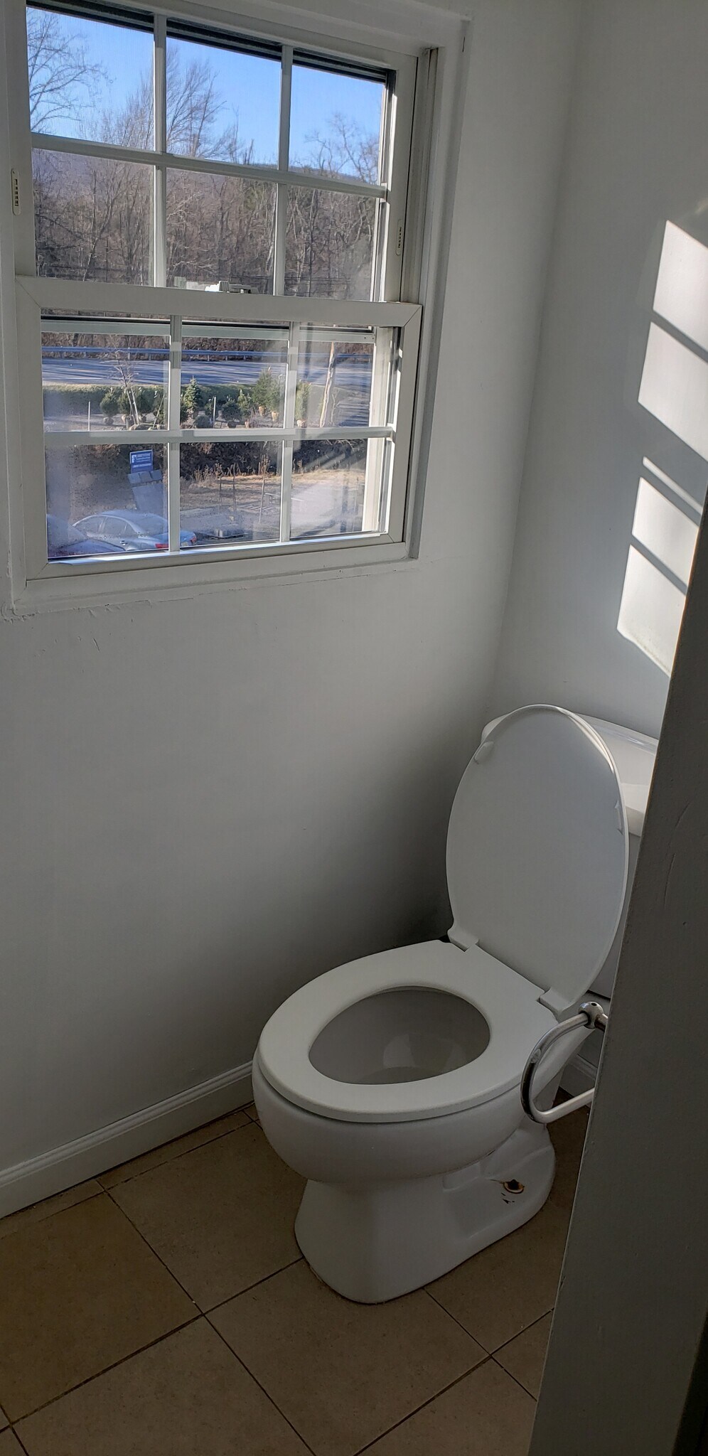 Building Photo - 163 Learn Rd