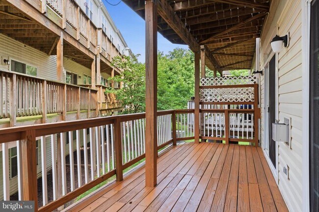 Building Photo - 1831 Cedar Cove Way