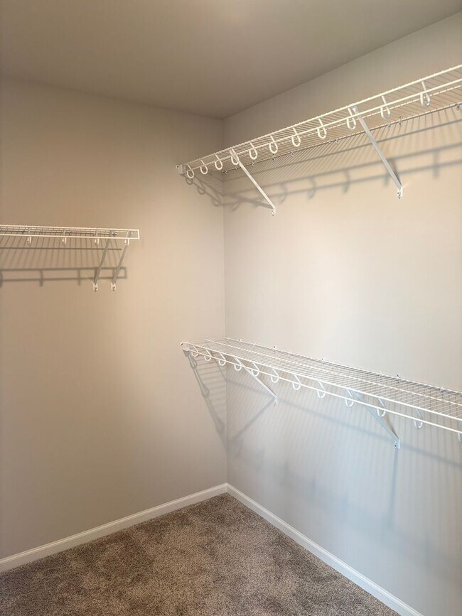 Building Photo - For Rent: Sleek New Construction | 3 Bed, ...