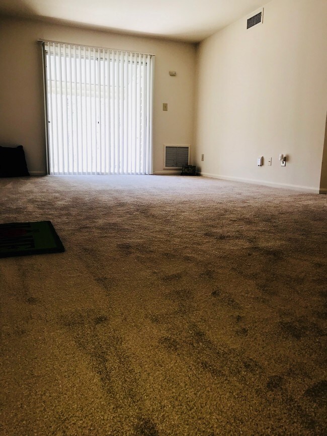 Woods Apartments 1701 E Hudson Blvd Gastonia NC 28054