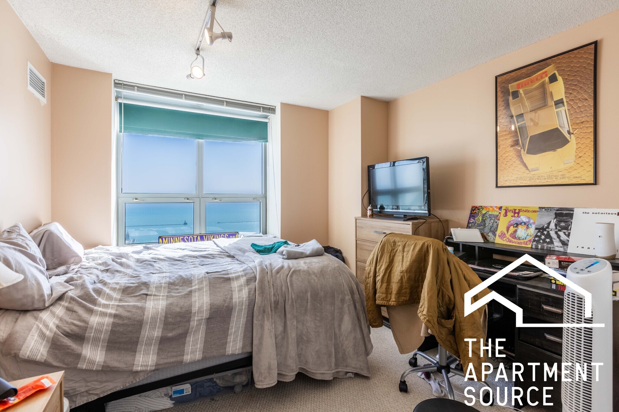 Building Photo - 474 N Lake Shore Dr