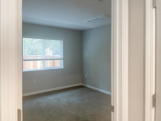 Building Photo - BRAND-NEW construction 1 Bedroom home