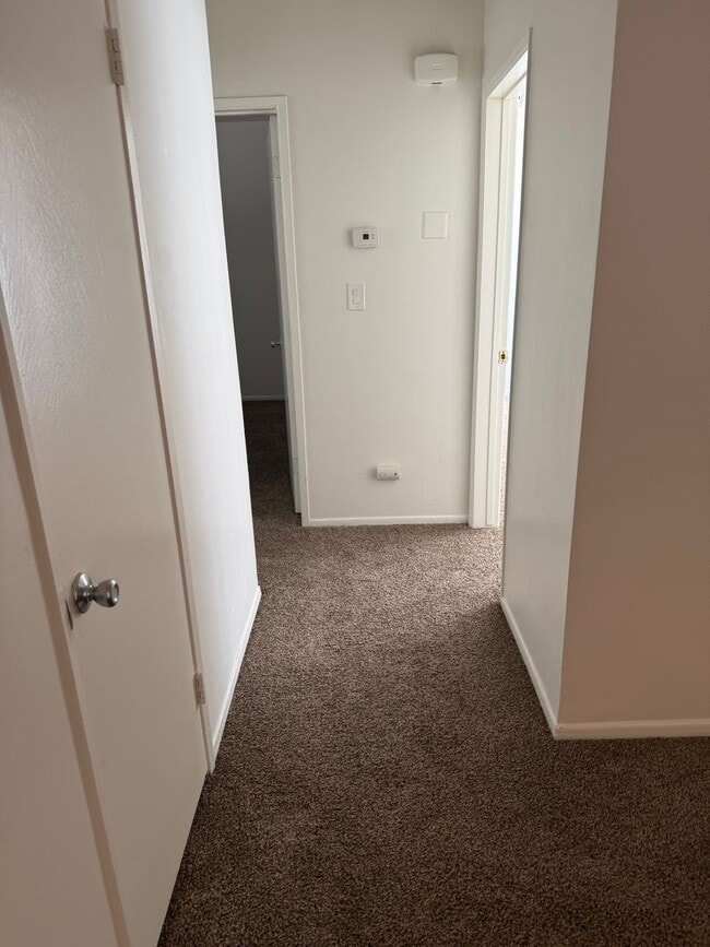 Building Photo - 10535