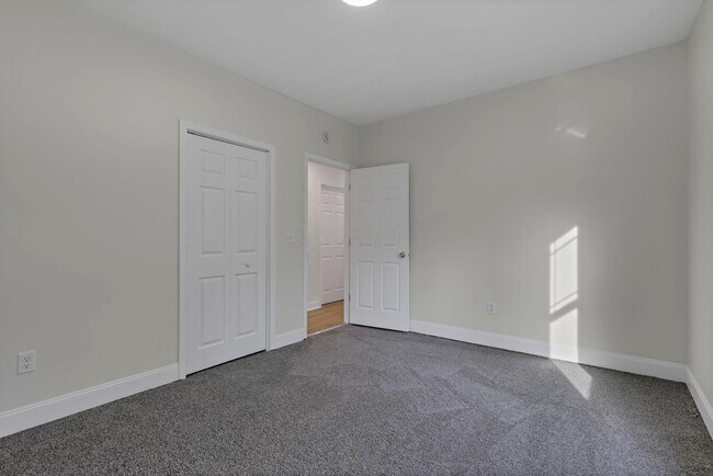 Building Photo - 4075 Gun Barrel Rd NE