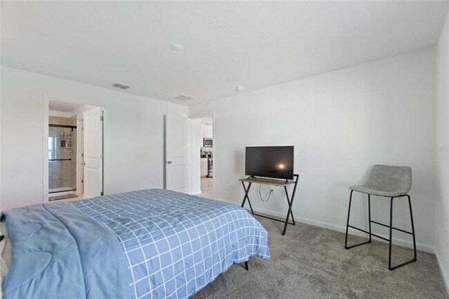 Building Photo - 656 Daring Dr