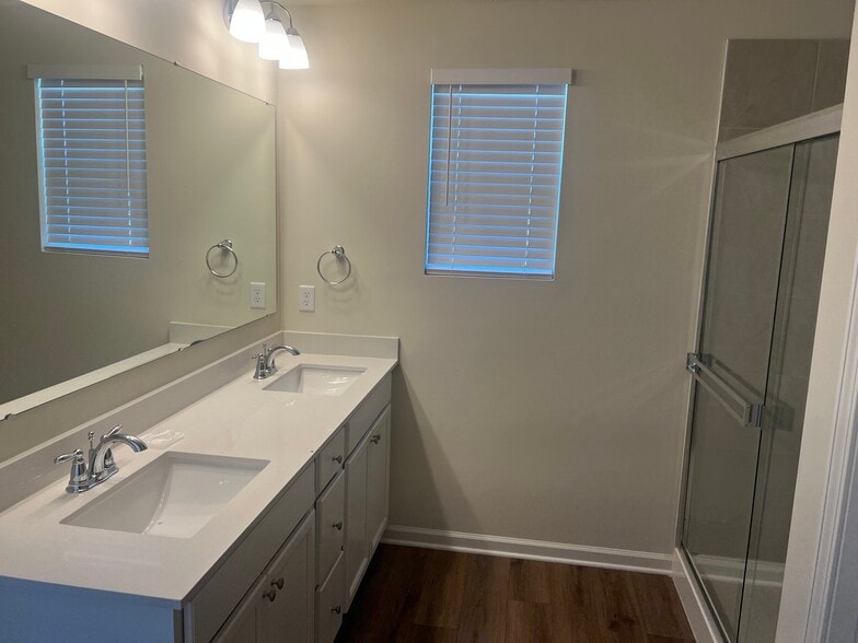 Building Photo - 7328 Selah Ln