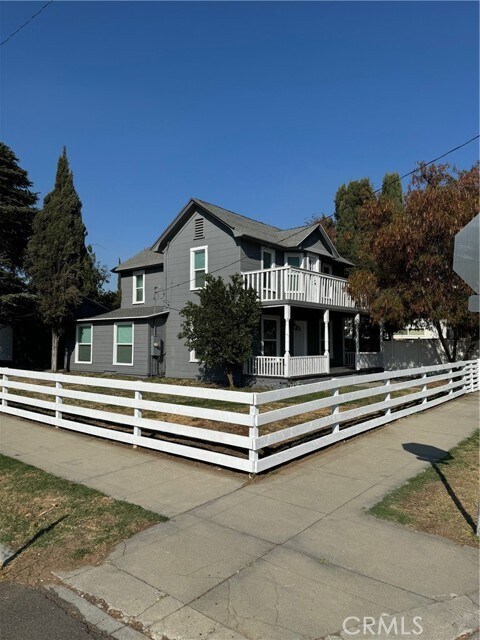 Primary Photo - 201 N Olive Ave