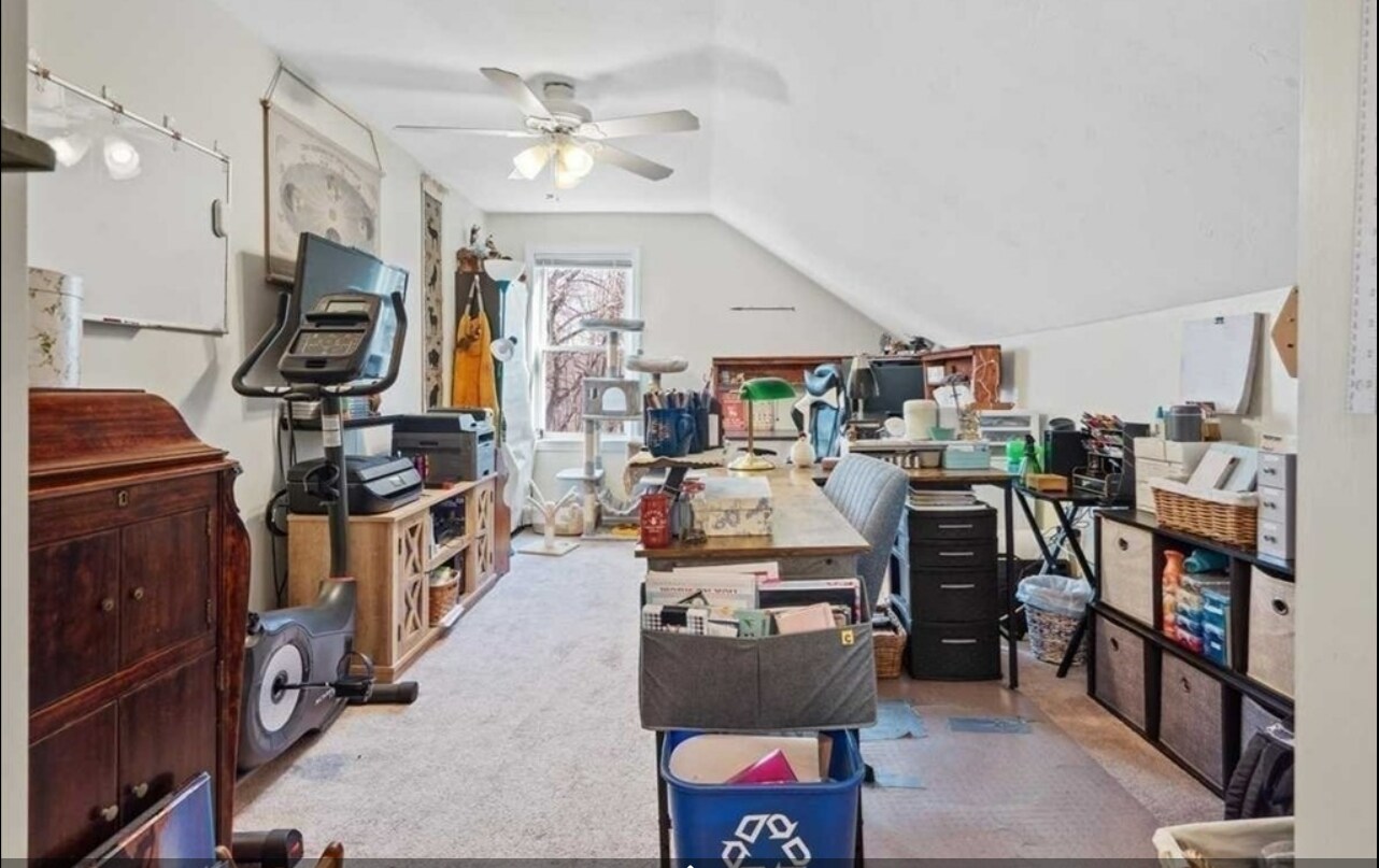 Building Photo - 38 Watch St