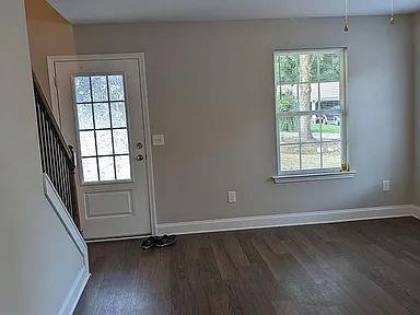 Building Photo - 1660 Meadowlark Ln