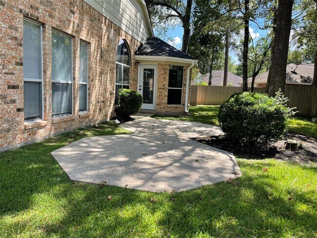 Building Photo - 38 Tivoli Garden Ct