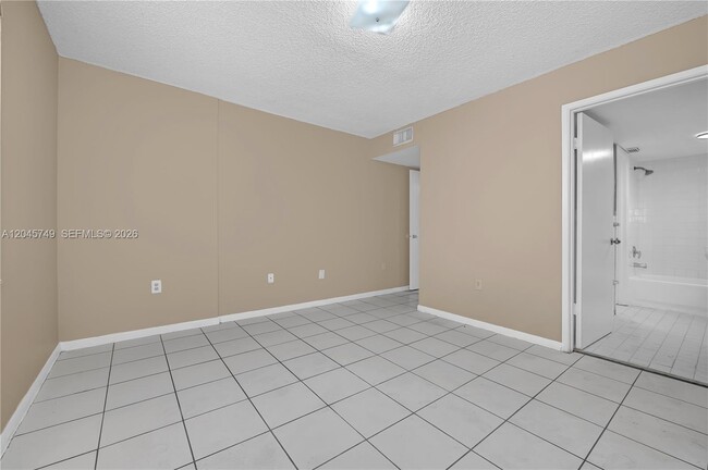 Building Photo - 6041 W 24th Ave