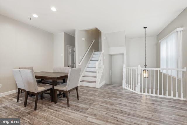 Building Photo - 44142 Shady Glen Terrace