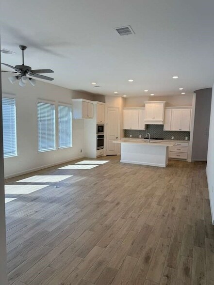 Building Photo - 8943 Red Wolf Pl