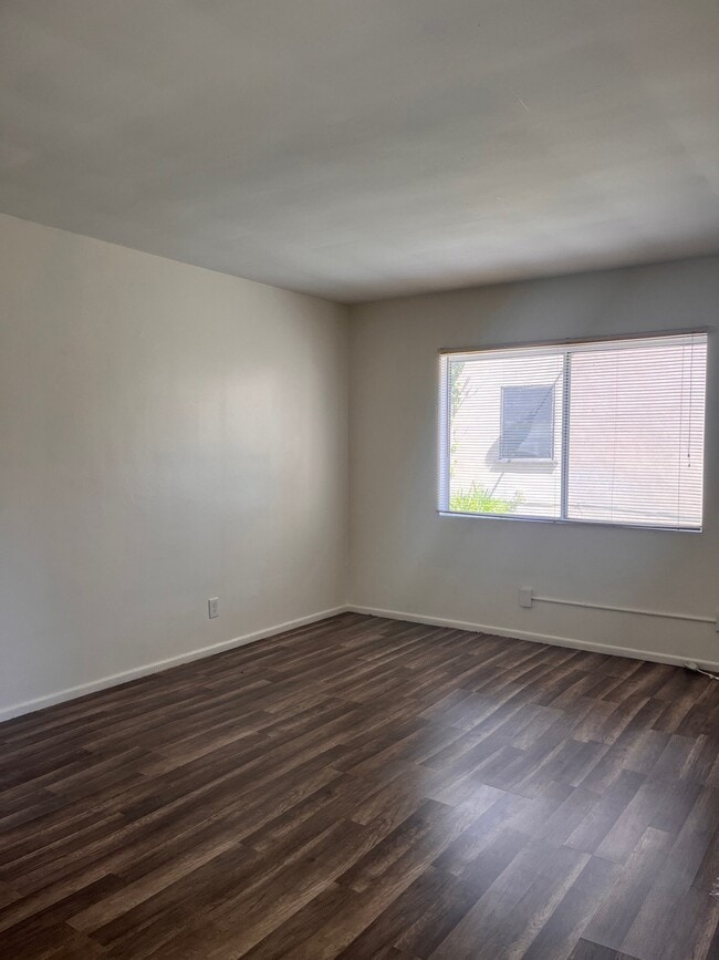 Building Photo - 111 N Atlantic Blvd