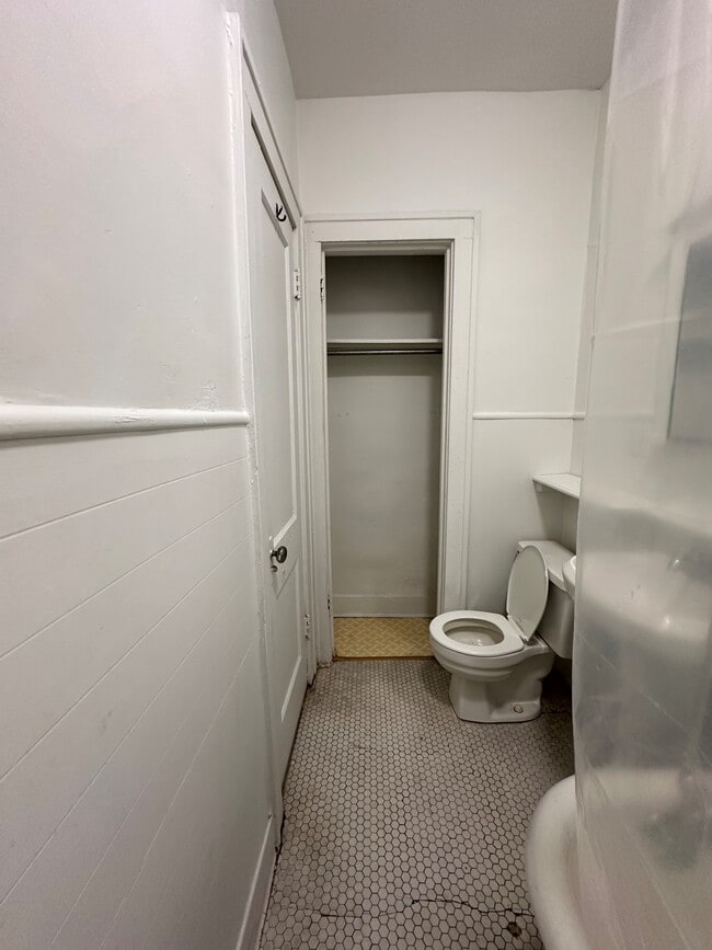 Bathroom - The Kensington
