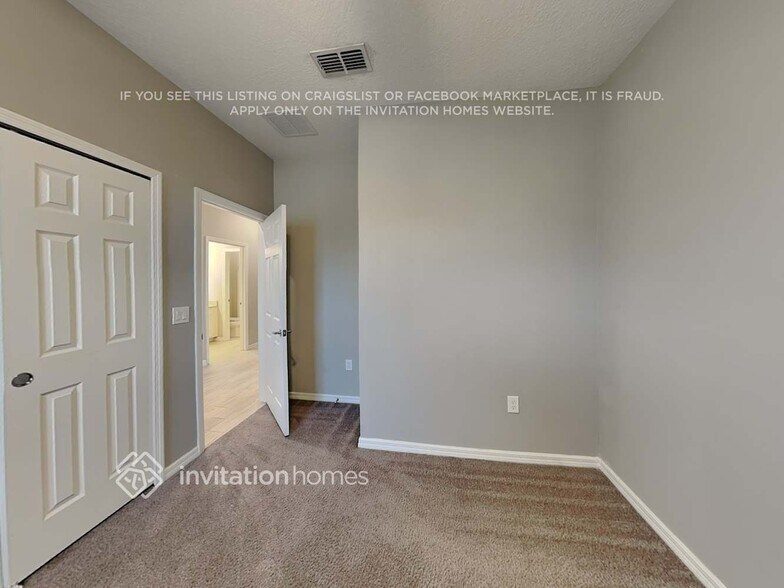 Building Photo - 1931 Stillwood Wy