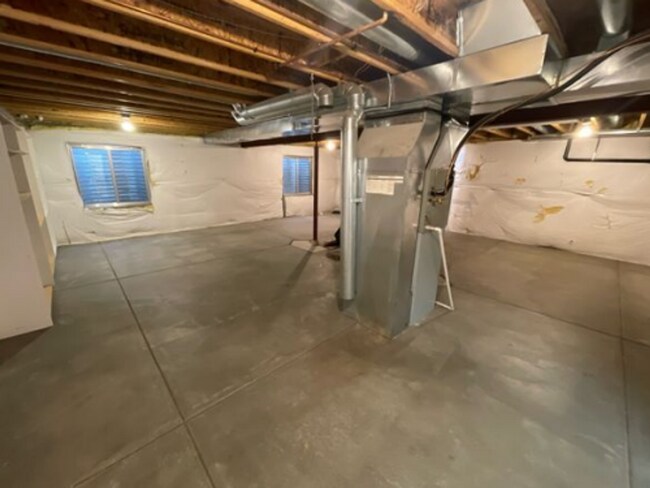 Building Photo - 10449 Hollyhock Court