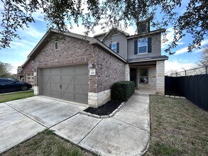 Building Photo - **APPLICATION RECEIVED** Stunning 3BD/2.5BA Two-Story Home with Office & Loft Near Brooks City Base!