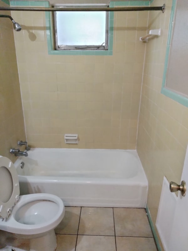 Building Photo - 3701 Sleeper Ave