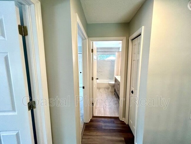 Building Photo - 8103 Stonefield Way