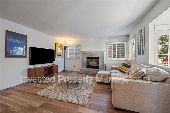 Building Photo - 7291 Palisade Dr