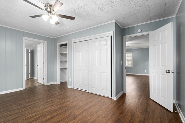 Building Photo - 5119 Woodson Rd