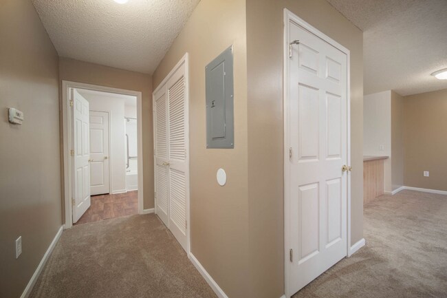Building Photo - 17962 Arrowhead Drive