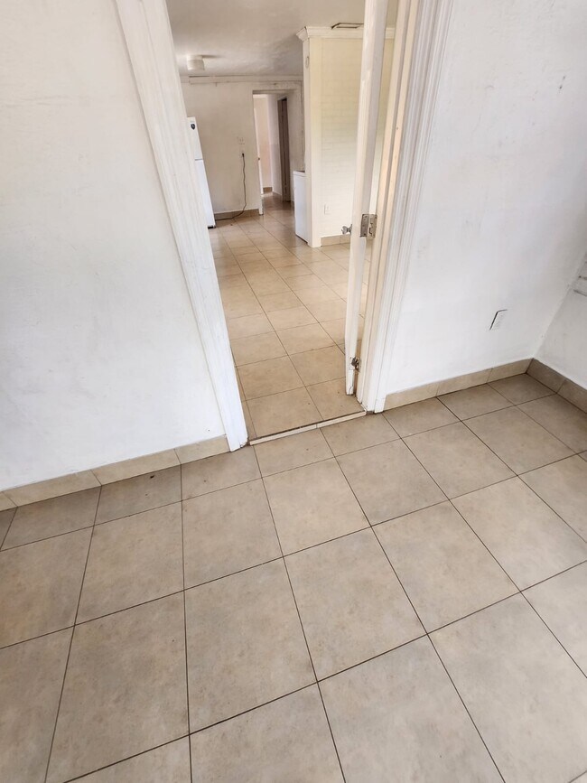 Building Photo - 4730 68th Ln N