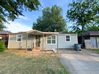 Building Photo - Charming 3-Bedroom Home for Lease in Lawton, OK