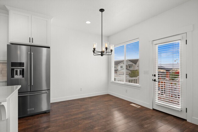Building Photo - 15392 S Skyraider Ln