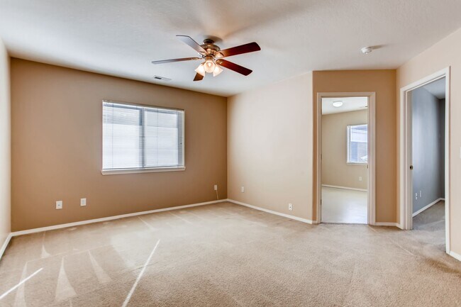Building Photo - 16940 SW Kattegat Dr