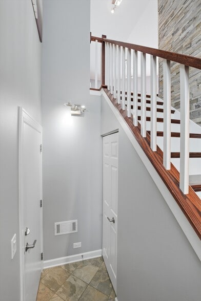 Building Photo - 1164 Talbots Ln