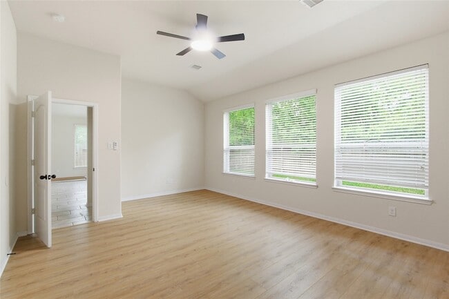 Building Photo - 23430 Banks Mill Dr