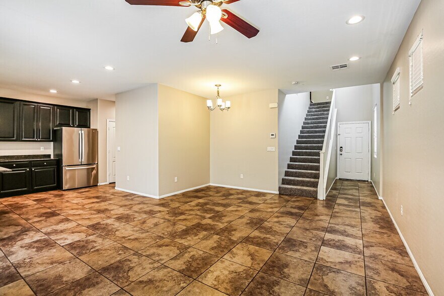 Building Photo - 6406 Kellyville Dr