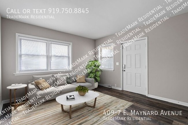 Building Photo - 409 E Maynard Ave