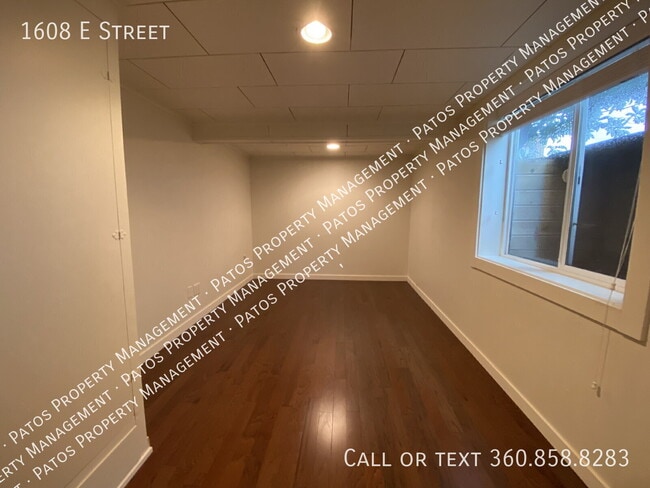 Building Photo - 1608 E St