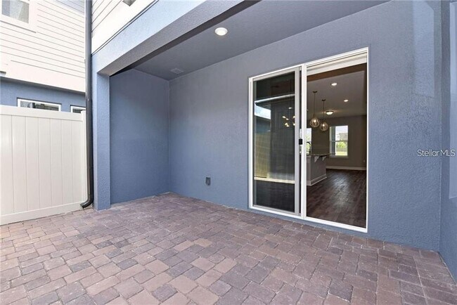 Building Photo - 7055 Carrickbend Ln