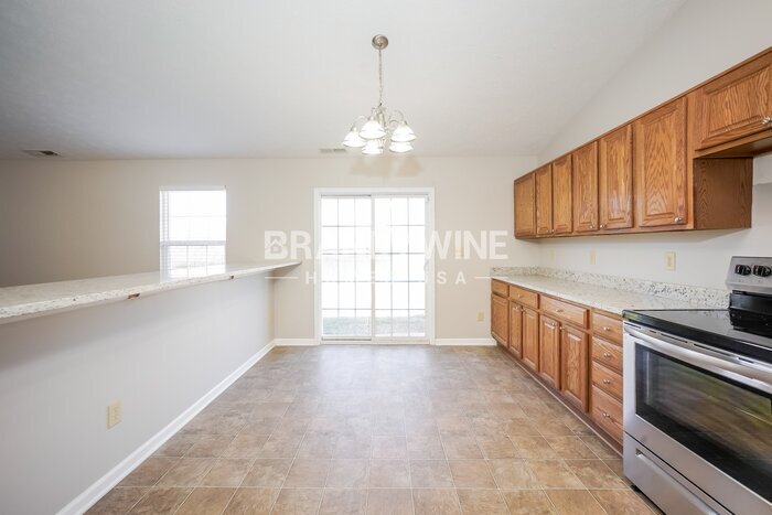 Building Photo - 7356 Pipestone Dr